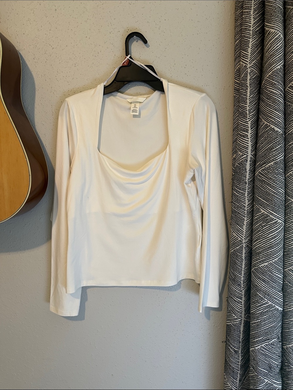 Women's White Square Neck Long-Sleeve Top